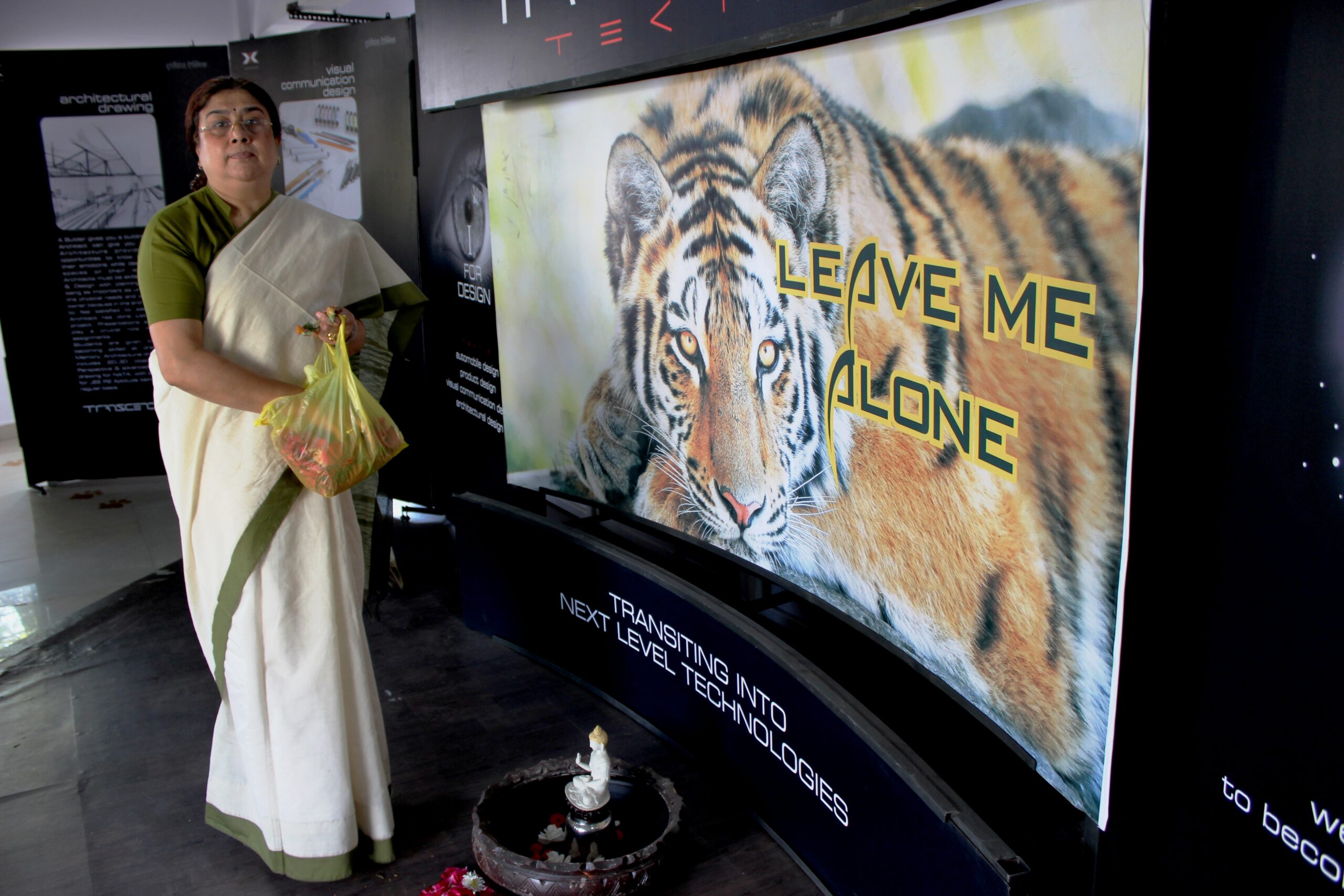 You are currently viewing Himalayan Explorers initiatives in Tiger Conservation ( Wildlife pics Exhibition & Competition)